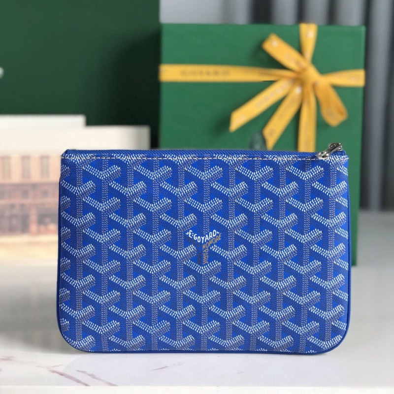 Go*ard clutch bags